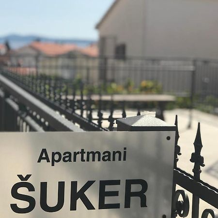 Apartments Šuker Trogir Buitenkant foto