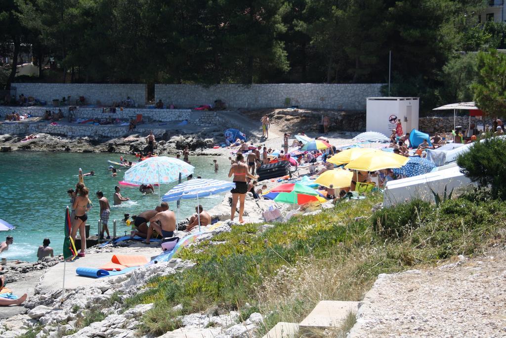 Apartments Šuker Trogir Buitenkant foto