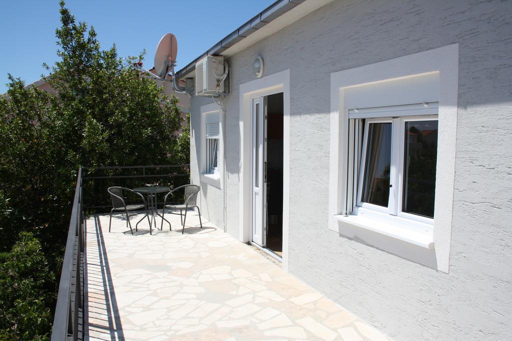 Apartments Šuker Trogir Buitenkant foto