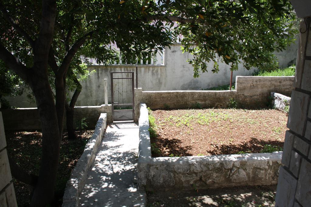Apartments Šuker Trogir Buitenkant foto